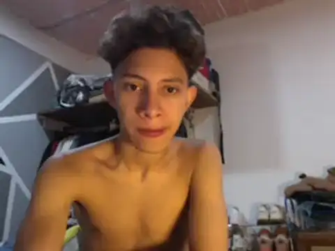 Snapshot of ferchitibellako chatting on December 2024 05:33:02 AM ferchitibellako online show from December 2024 05:33:02 AM