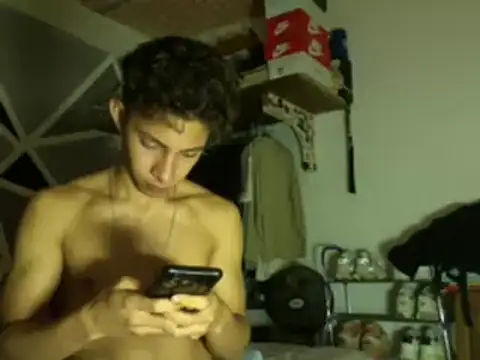 Snapshot of ferchitibellako chatting on October 2025 05:04:02 AM ferchitibellako online show from October 2025 05:04:02 AM