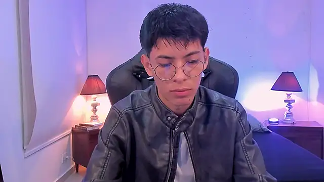 alexandersawyer online show from November 2025 12:48:02 PM