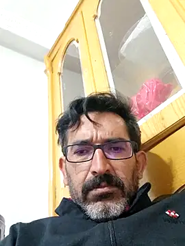 Rdm b online show from October 2025 05:57:02 PM