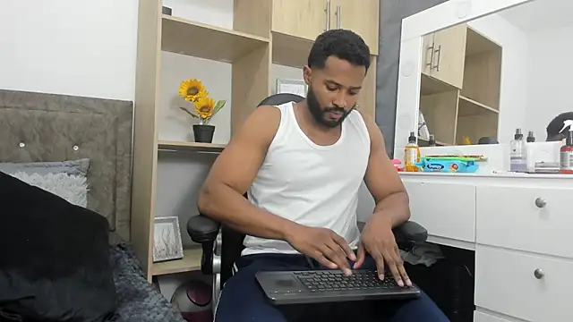 karsonmorris online show from October 2025 07:24:02 PM