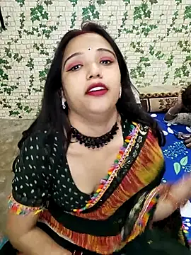 Snapshot of Dirty_couple_11 chatting on February 2025 04:44:01 PM Dirty couple 11 online show from February 2025 04:44:01 PM