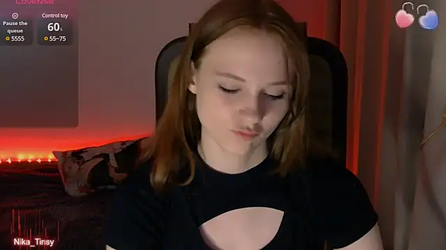 nika tinsy online show from March 2025 07:16:01 PM