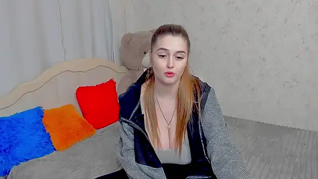 Snapshot of Nika_tailor chatting on December 2024 10:53:02 AM Nika tailor online show from December 2024 10:53:02 AM