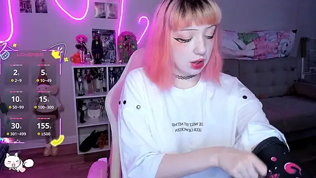 Snapshot of SweetieMollyy chatting on November 2025 10:59:02 AM SweetieMollyy online show from November 2025 10:59:02 AM