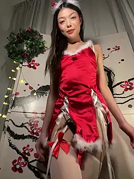 DesiredHoney online show from December 2024 06:48:01 PM