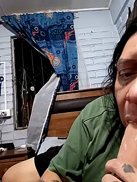 Snapshot of maxi_6969 chatting on November 2025 12:16:02 AM maxi 6969 online show from November 2025 12:16:02 AM