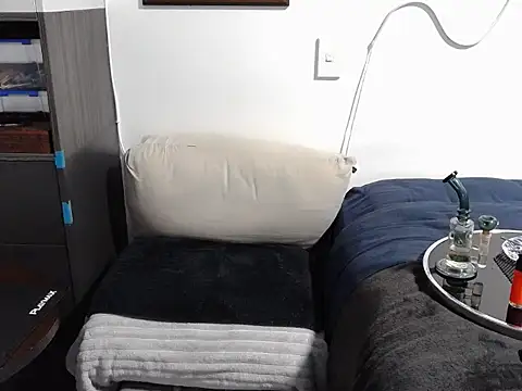 ChunkyMonkey007 online show from October 2025 03:21:02 PM