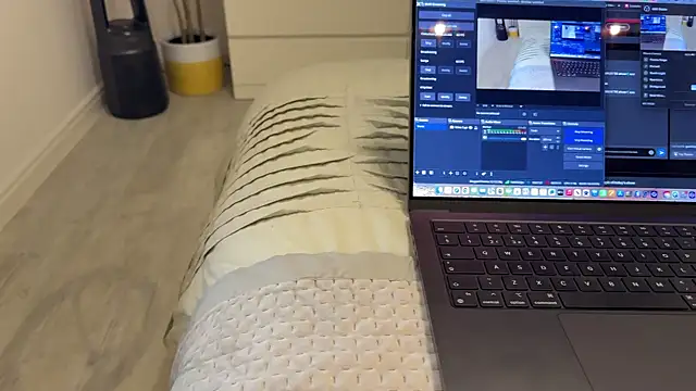 PROCOUPLEX0 online show from October 2025 07:55:02 PM