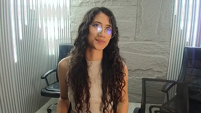 Snapshot of KaitlynLoveCam chatting on October 2025 10:50:02 PM KaitlynLoveCam online show from October 2025 10:50:02 PM