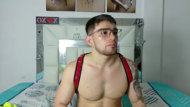 Sexy Alejandro  online show from December 2024 03:22:02 PM