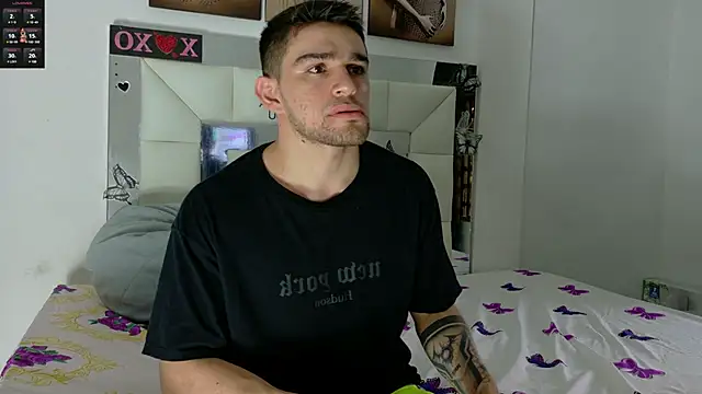Sexy Alejandro  online show from February 2025 02:25:02 PM