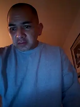 Snapshot of NewKing100 chatting on February 2025 08:22:02 AM NewKing100 online show from February 2025 08:22:02 AM