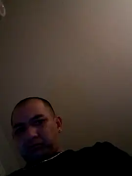 Snapshot of NewKing100 chatting on March 2025 11:01:02 AM NewKing100 online show from March 2025 11:01:02 AM