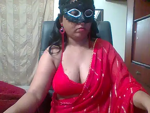 kamayanisingh24 online show from December 2024 04:58:01 PM