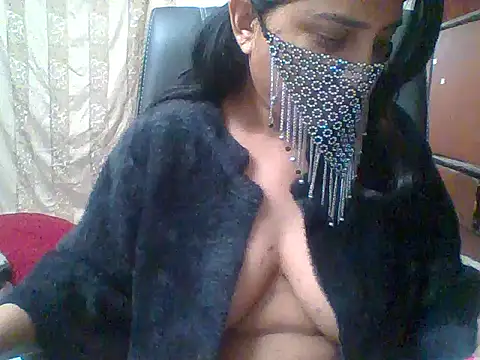 kamayanisingh24 online show from January 2025 05:53:01 PM
