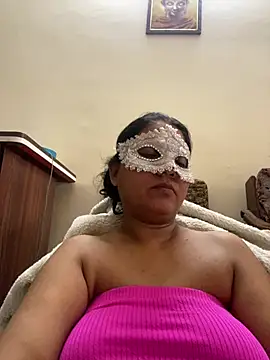 kamayanisingh24 online show from February 2025 05:49:02 AM