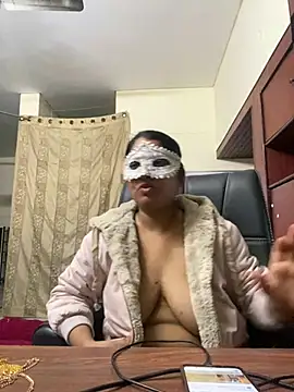kamayanisingh24 online show from February 2025 06:34:02 PM