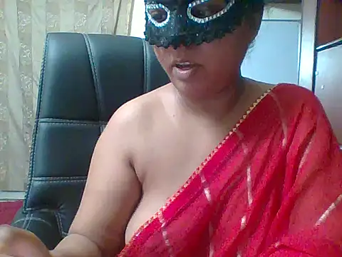 kamayanisingh24 online show from March 2025 08:37:01 AM