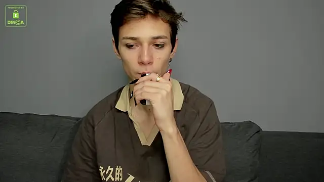 Viego Pattel online show from November 2025 05:34:02 PM