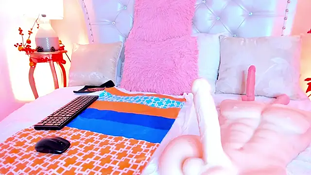 AliceLamore online show from January 2025 06:03:02 PM
