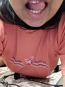 QueenHaryana online show from November 2025 08:30:01 PM