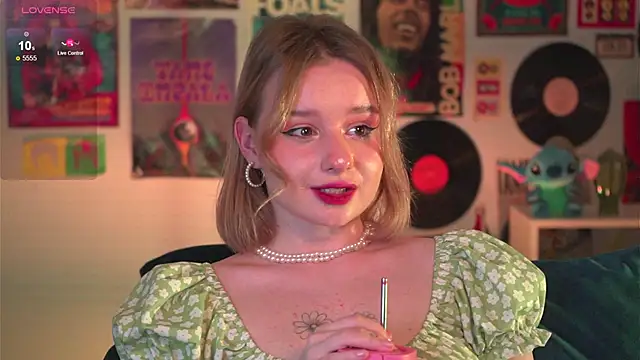AdeleLoomis online show from December 2024 03:22:02 AM