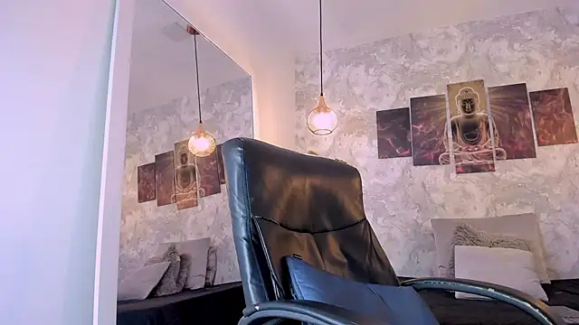 Regan   online show from September 2025 07:02:01 AM