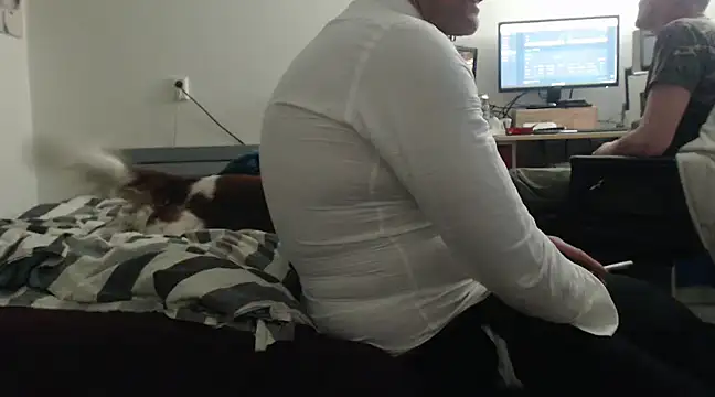 mikeythebestsucker online show from December 2024 10:48:02 PM