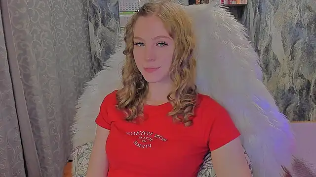 JuxxxsyBunx online show from October 2025 01:45:01 PM