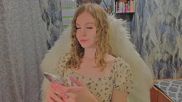 JuxxxsyBunx online show from November 2025 04:50:01 PM