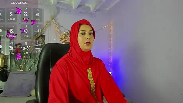 Snapshot of BadraSaadi chatting on November 2025 12:16:01 PM BadraSaadi online show from November 2025 12:16:01 PM