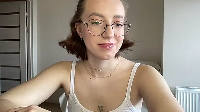Snapshot of liins_wet chatting on January 2025 08:10:02 AM liins wet online show from January 2025 08:10:02 AM