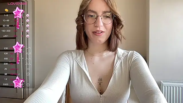 Snapshot of liins_wet chatting on February 2025 10:09:01 AM liins wet online show from February 2025 10:09:01 AM