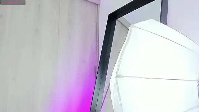 Snapshot of teemotwink chatting on December 2024 02:19:02 PM teemotwink online show from December 2024 02:19:02 PM