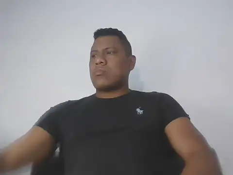 Snapshot of latinblack01 chatting on October 2025 02:03:01 PM latinblack01 online show from October 2025 02:03:01 PM