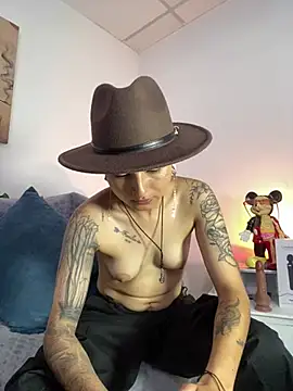 ZuryRamirez  online show from February 2025 07:14:02 PM