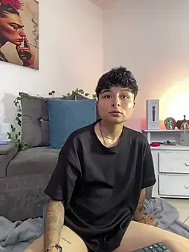 ZuryRamirez  online show from February 2025 07:10:01 PM