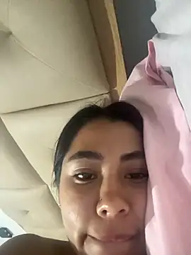 Snapshot of darsha_90 chatting on October 2025 12:02:01 AM darsha 90 online show from October 2025 12:02:01 AM