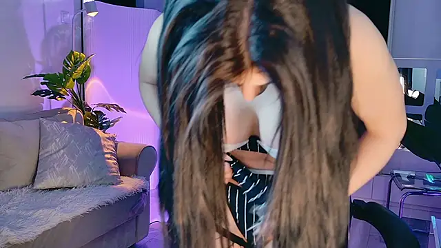 Snapshot of Ivy_belle chatting on November 2025 05:16:02 AM Ivy belle online show from November 2025 05:16:02 AM