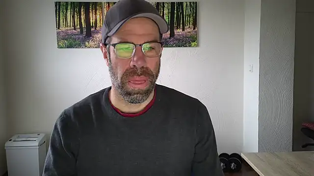 Snapshot of Harry_Boldt chatting on October 2025 08:55:02 AM Harry Boldt online show from October 2025 08:55:02 AM