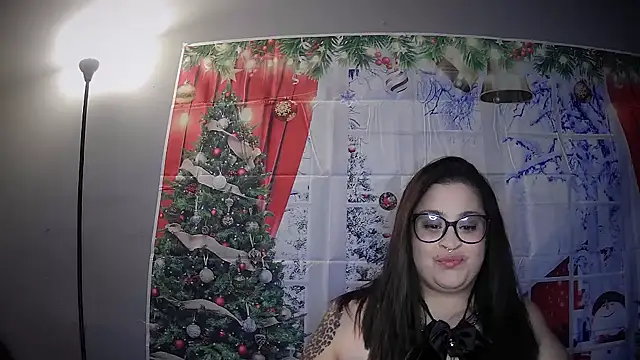 tillymarie34 online show from December 2024 11:41:02 PM