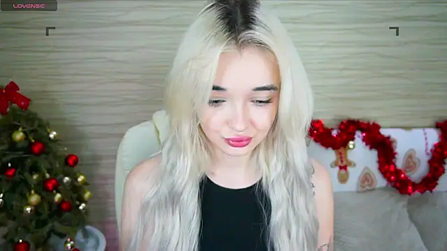 Ashley S online show from December 2024 11:06:02 PM
