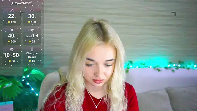 Snapshot of Ashley_S chatting on October 2025 10:10:01 PM Ashley S online show from October 2025 10:10:01 PM