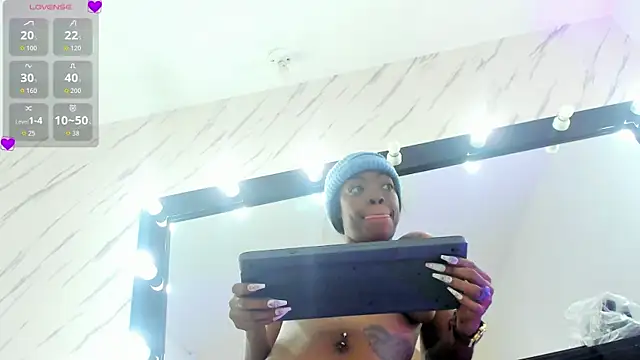 ElisabethMassey online show from September 2025 01:49:01 PM