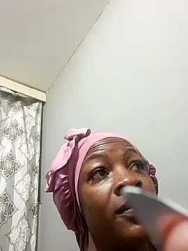 SlimRose24 online show from October 2025 11:35:02 PM