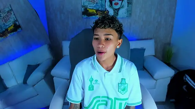 nova sex01 online show from October 2025 04:46:01 AM