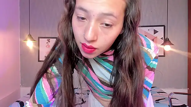Valeria roussi online show from December 2024 04:09:02 PM