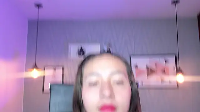 Valeria roussi online show from December 2024 01:28:01 PM