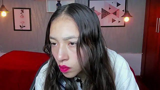 Valeria roussi online show from January 2025 01:58:01 PM